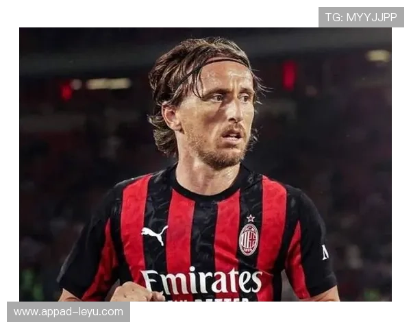 AC米兰重返巅峰:全新复兴计划助力球队重拾荣耀 AC米兰重返巅峰:全新复兴计划助力球队重拾荣耀